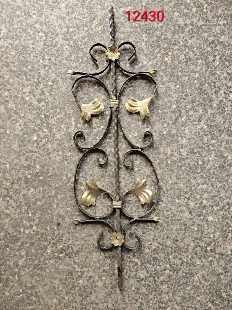 Heart iron spindle BS-094 Bars, Scrolls & Fittings — Deco Blossom Kenya