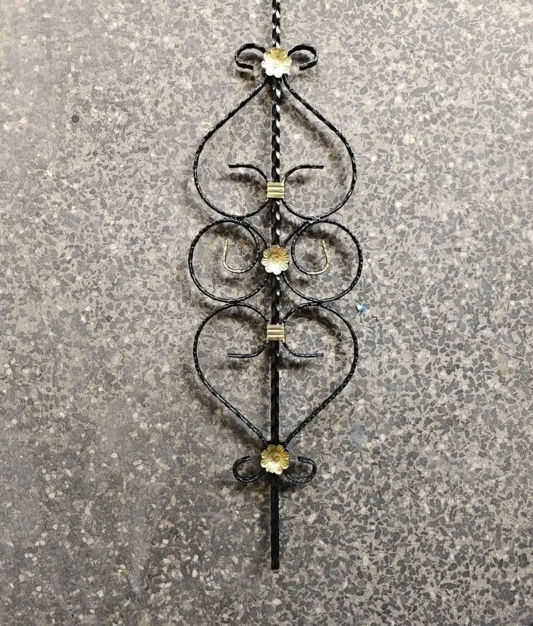 Twisted spindle scroll 12303 12303 Bars, Scrolls & Fittings — Deco Blossom Kenya