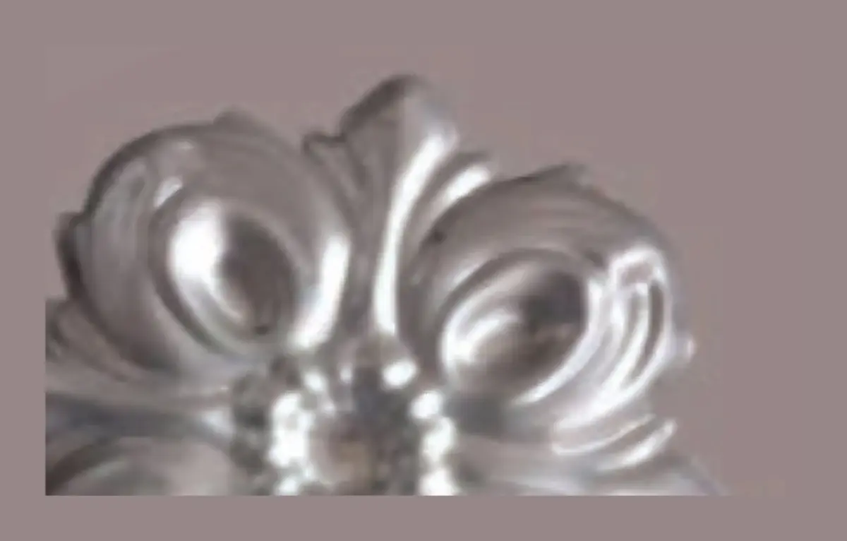 F001 Rosettes, Flowers & Cast Décor Cast décor, metallic — Deco Blossom Kenya