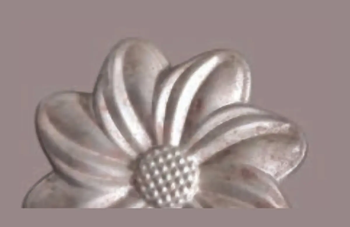 L256 Rosettes, Flowers & Cast Décor Cast décor, metallic — Deco Blossom Kenya