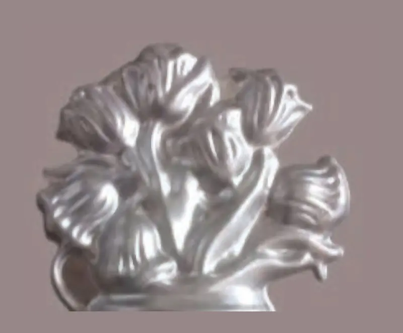 L3-Flower Rosettes, Flowers & Cast Décor Cast décor, metallic — Deco Blossom Kenya
