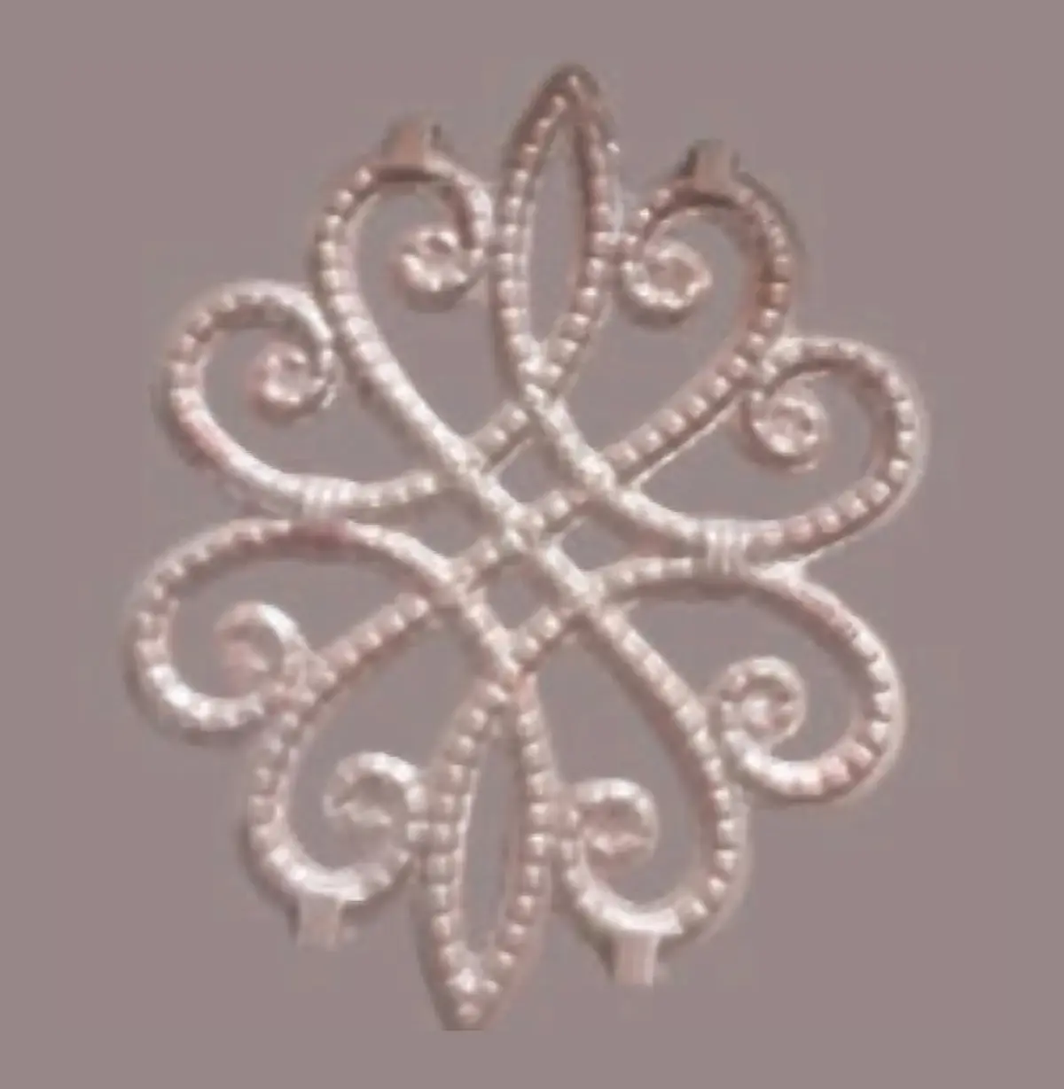 L61 Rosettes, Flowers & Cast Décor Cast décor, metallic — Deco Blossom Kenya