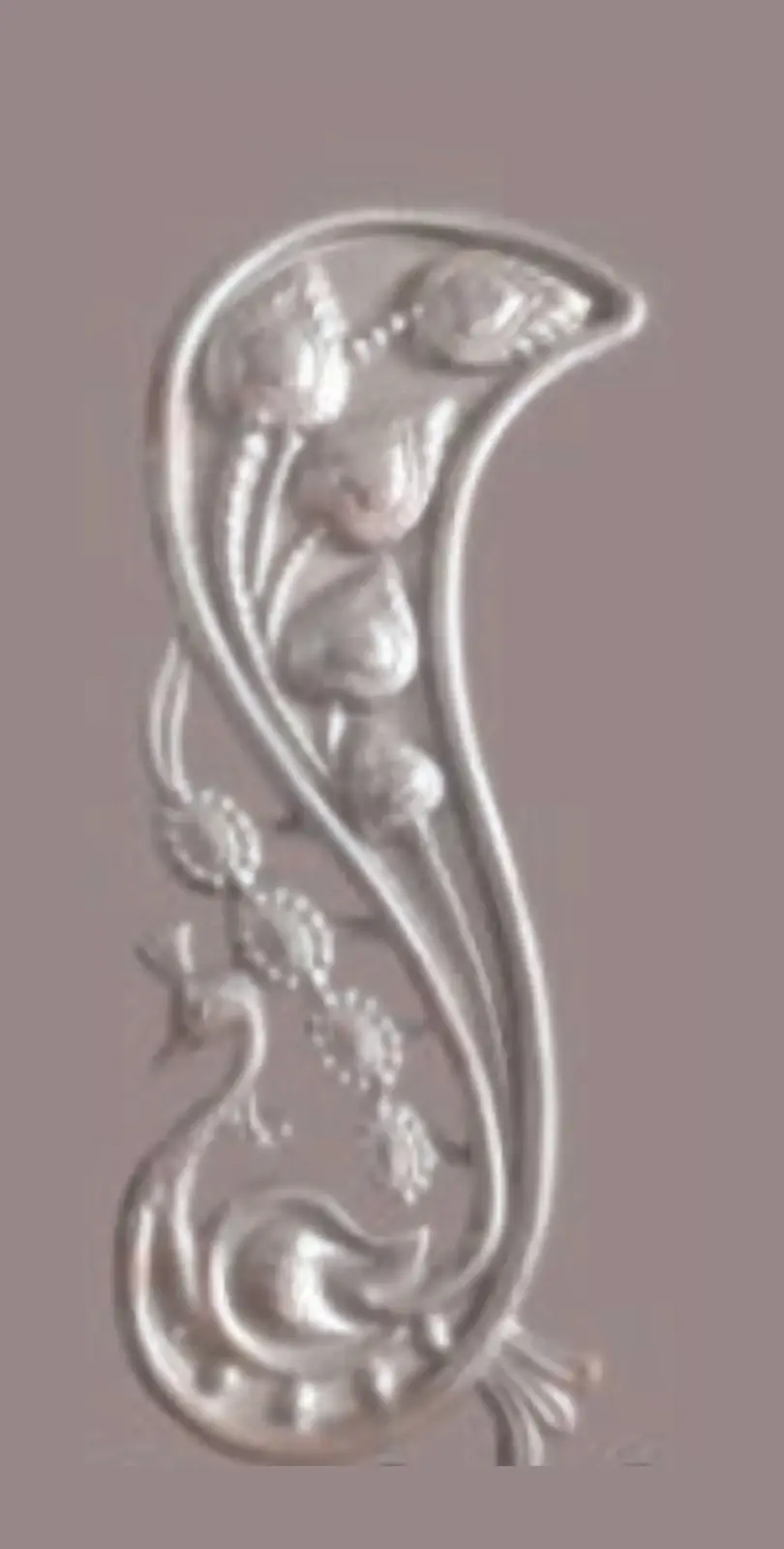 Peakock Rosettes, Flowers & Cast Décor Cast décor, metallic — Deco Blossom Kenya
